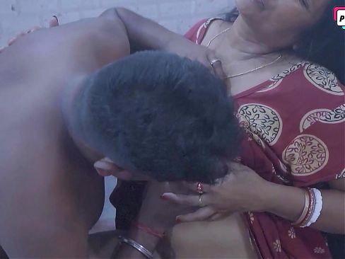 Desi Bhabhi Having Hardcore Sex With Devar